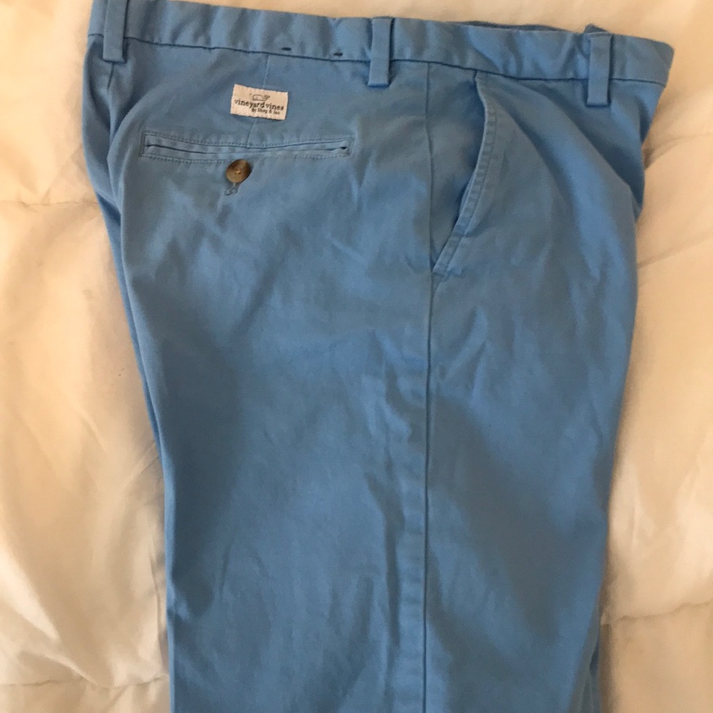 Vineyard vines shorts